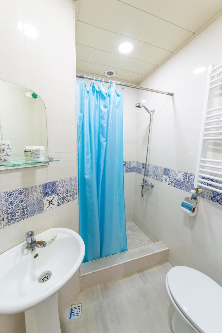 Savanna Guest House Dedoplis Tskaro Extérieur photo